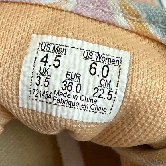 Vans Sentry - Picture 7 of 7